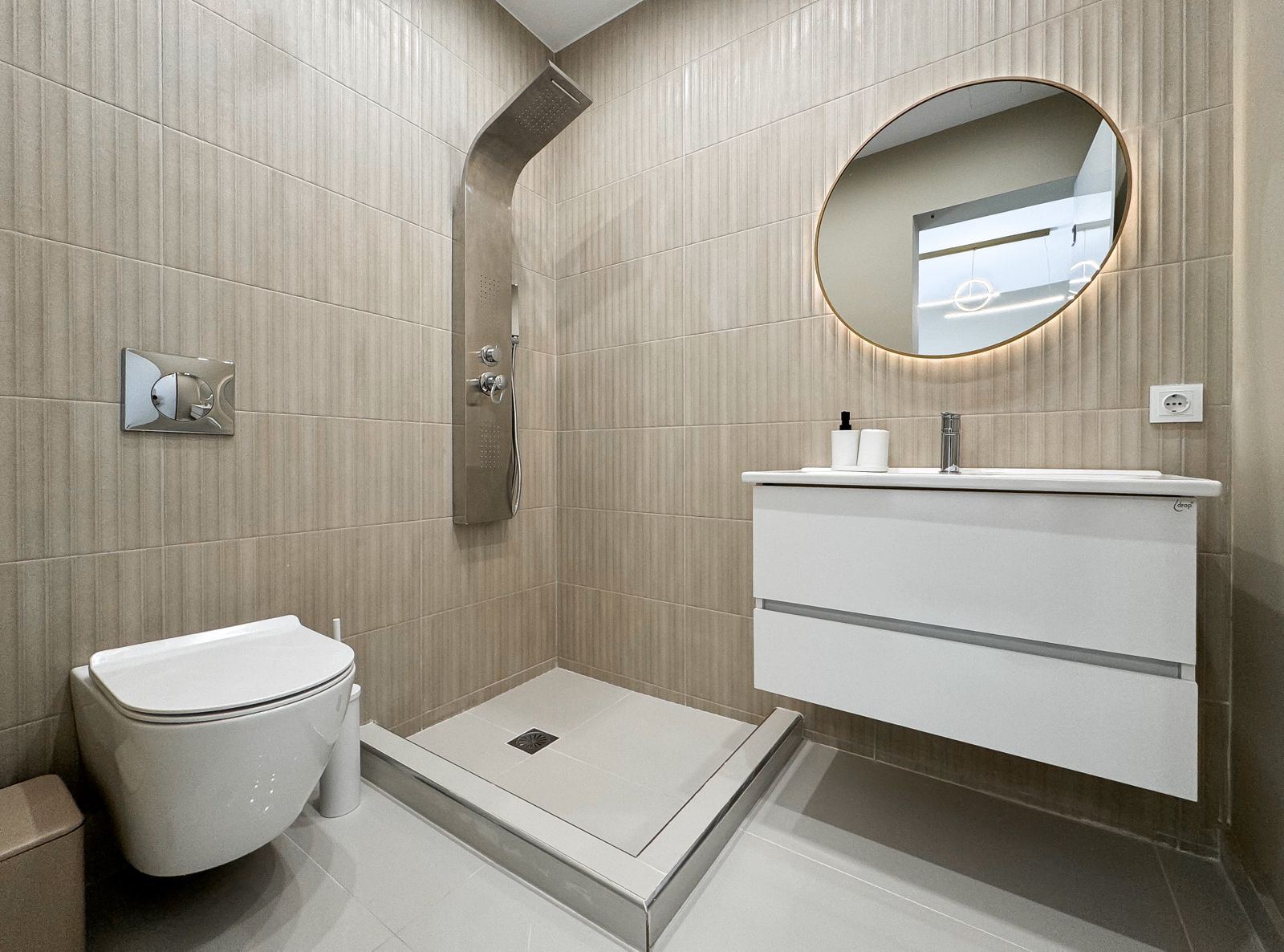 Sophisticated Residences with Energy Efficiency in Moschato, image 3 of 3, Greece