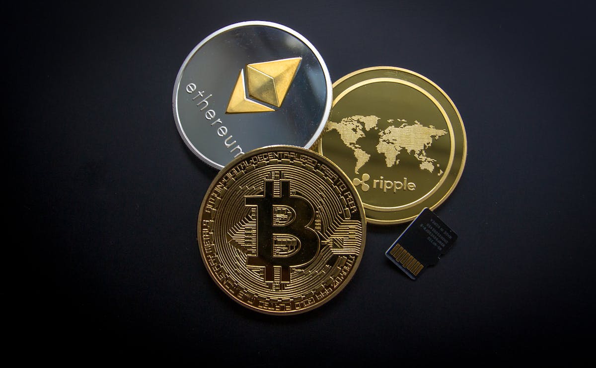 Citoyenneté d'Antigua-et-Barbuda par investissement : guide des cryptomonnaies et des paiements numériques 2026