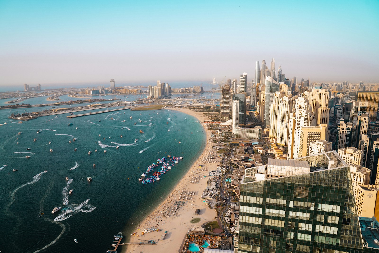 Visto di Residenza Blue UAE 2026: il Percorso Verde Decennale per il Talento Ambientale e della Sostenibilità